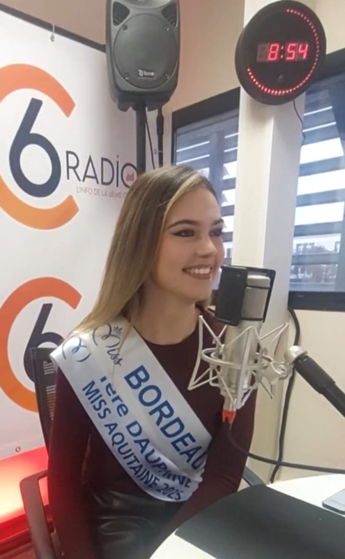 Miss Bordeaux, Solène Videau, lance C6 Radio. " Je suis une fille comme les autres"