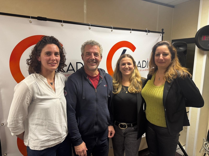 Isaline, Emilie et Audrey co-dirigeantes du pole feminin du SMRC